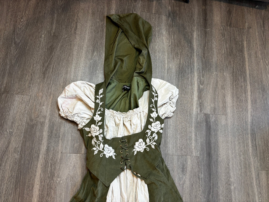 Green Overdress with Chemise