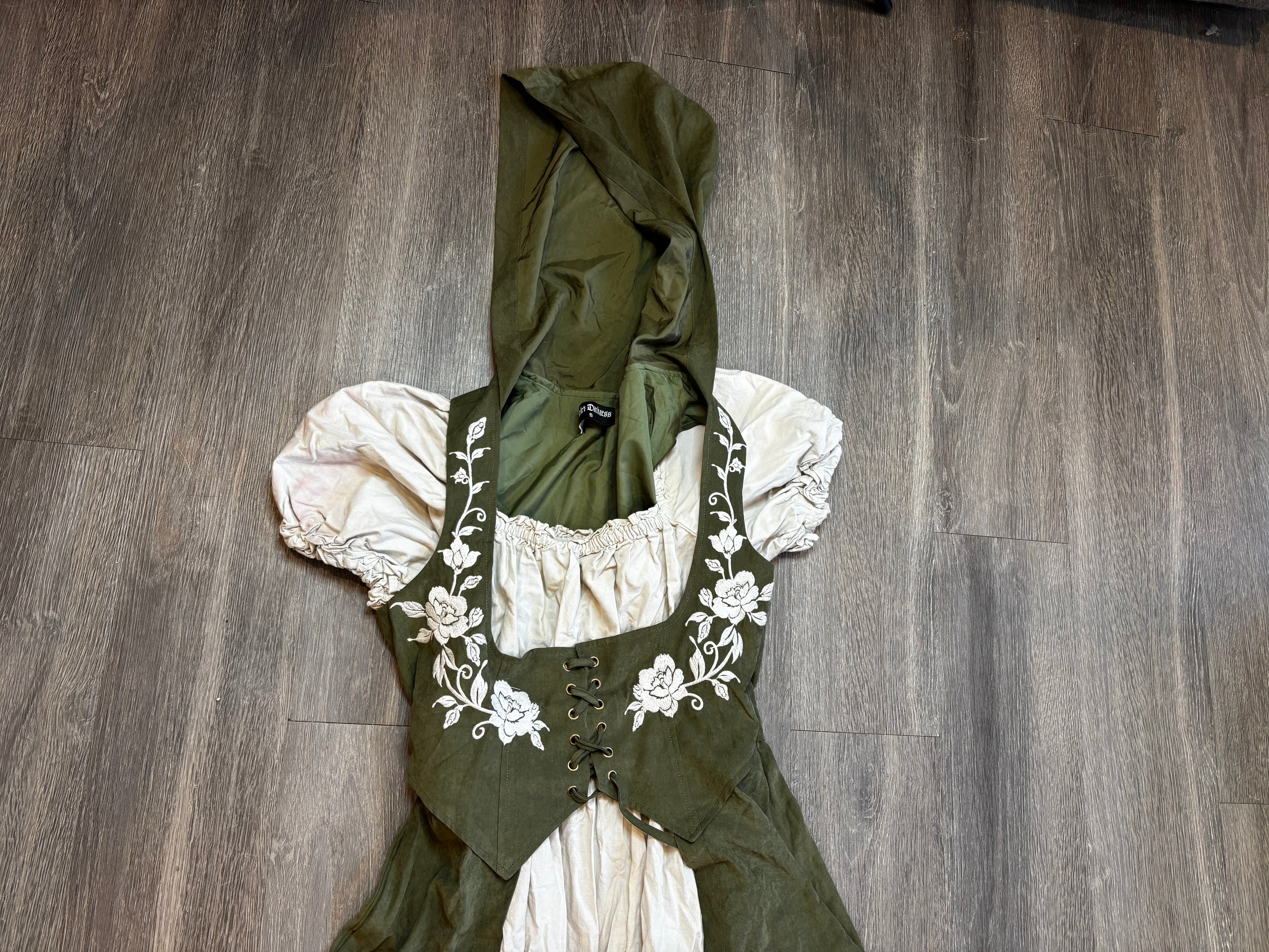 Green Overdress with Chemise