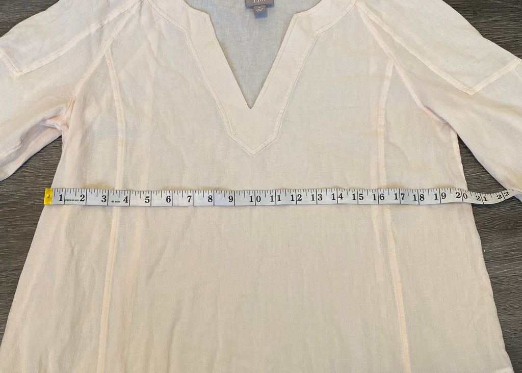 White V-neck Base Shirt