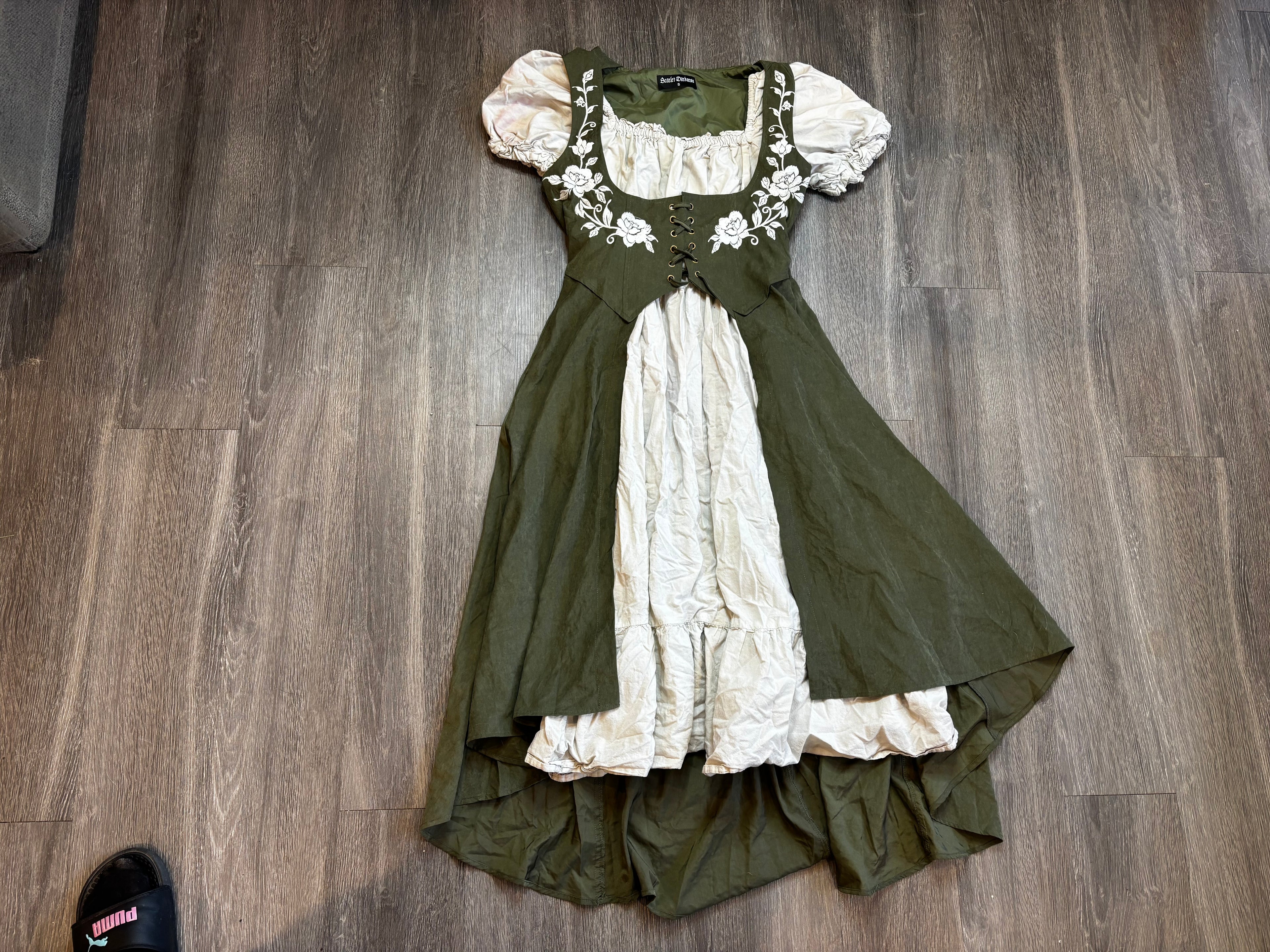 Green Overdress with Chemise