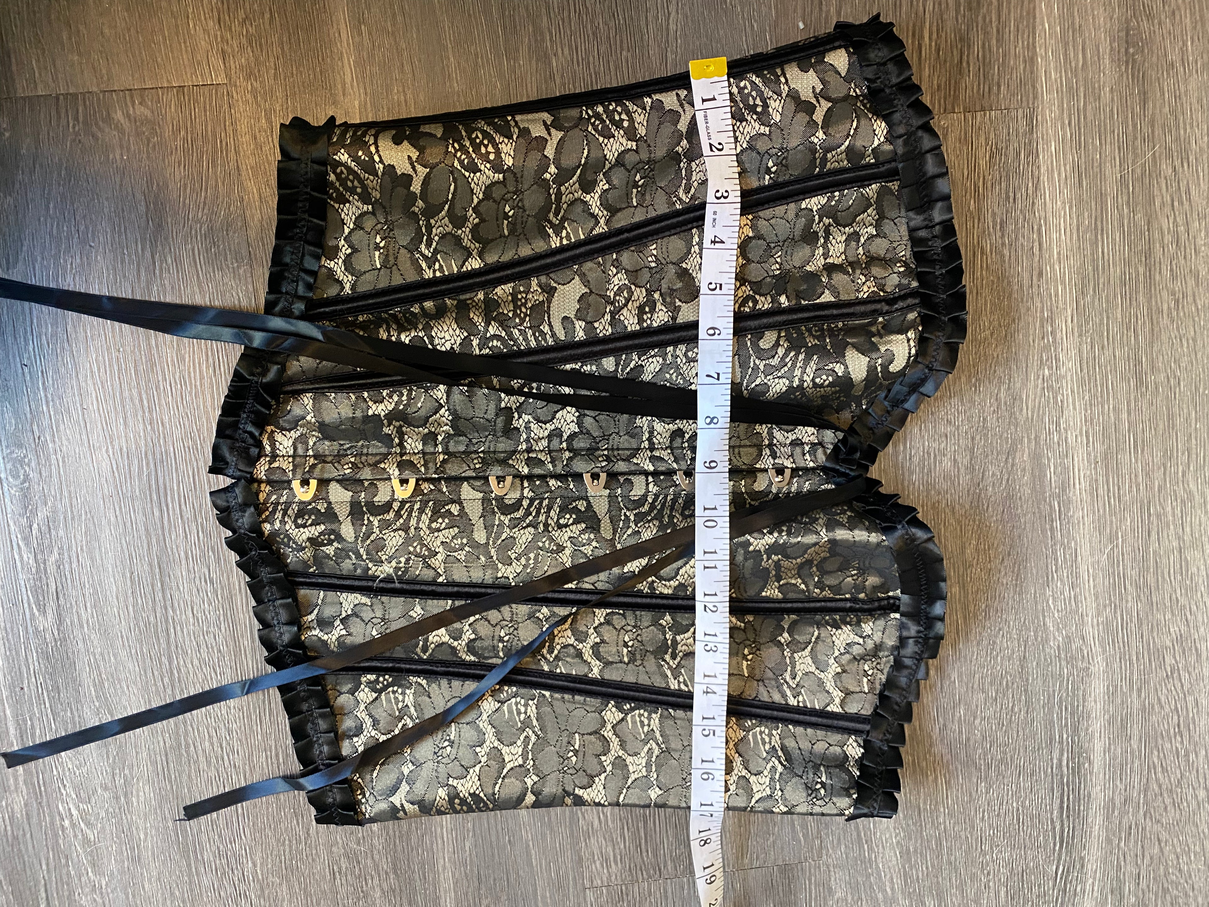 Ruffled Lace Corset
