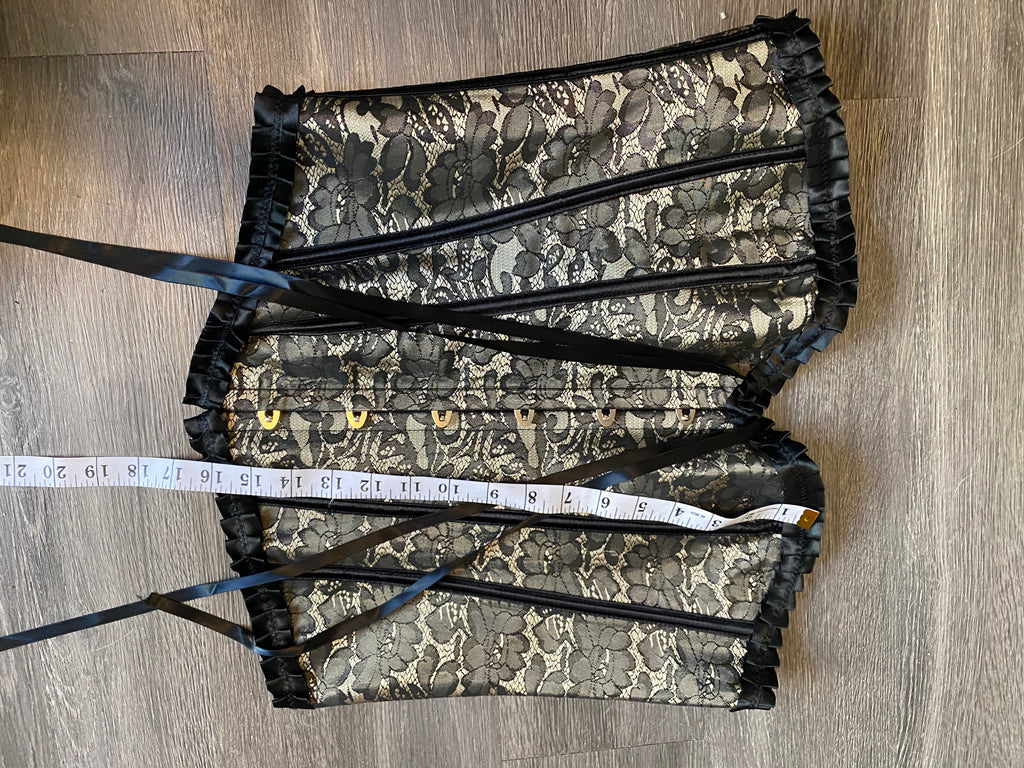 Ruffled Lace Corset