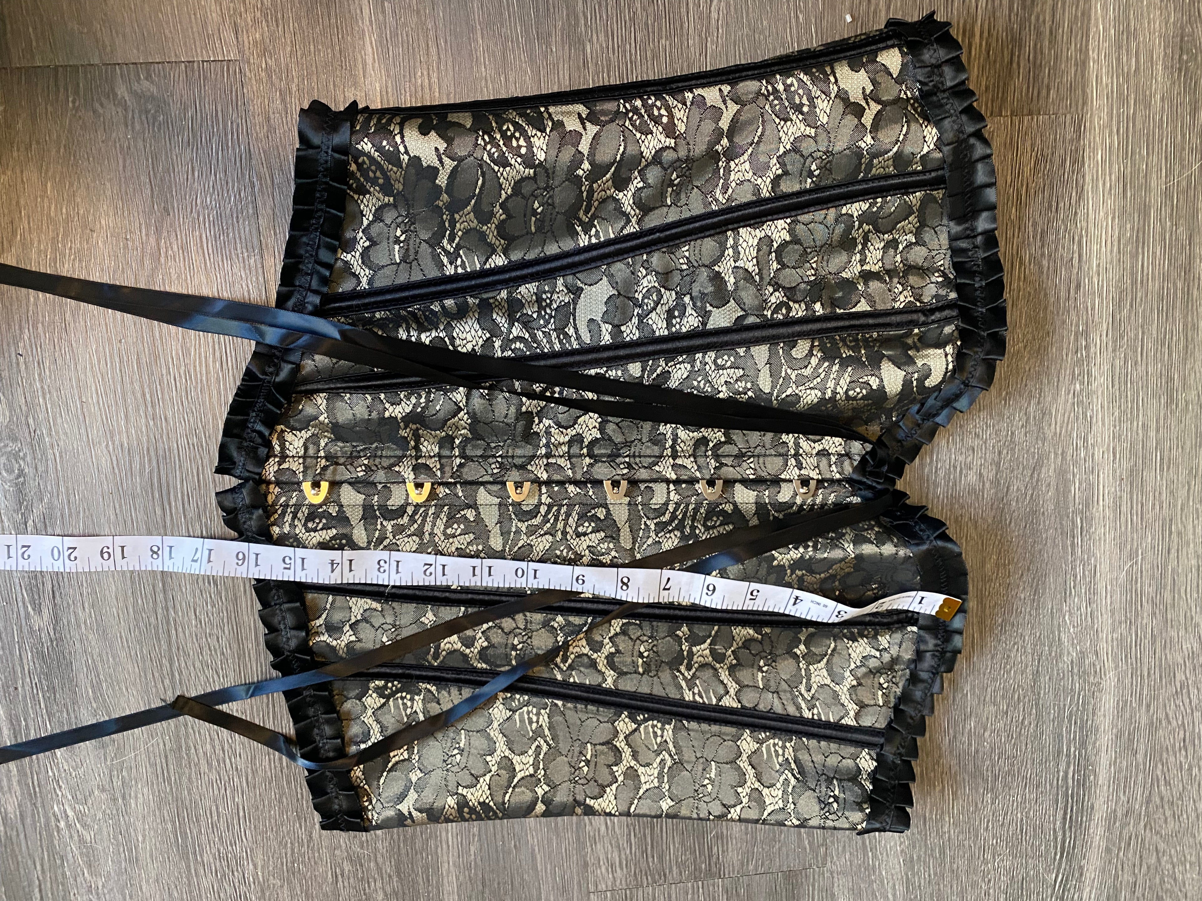 Ruffled Lace Corset